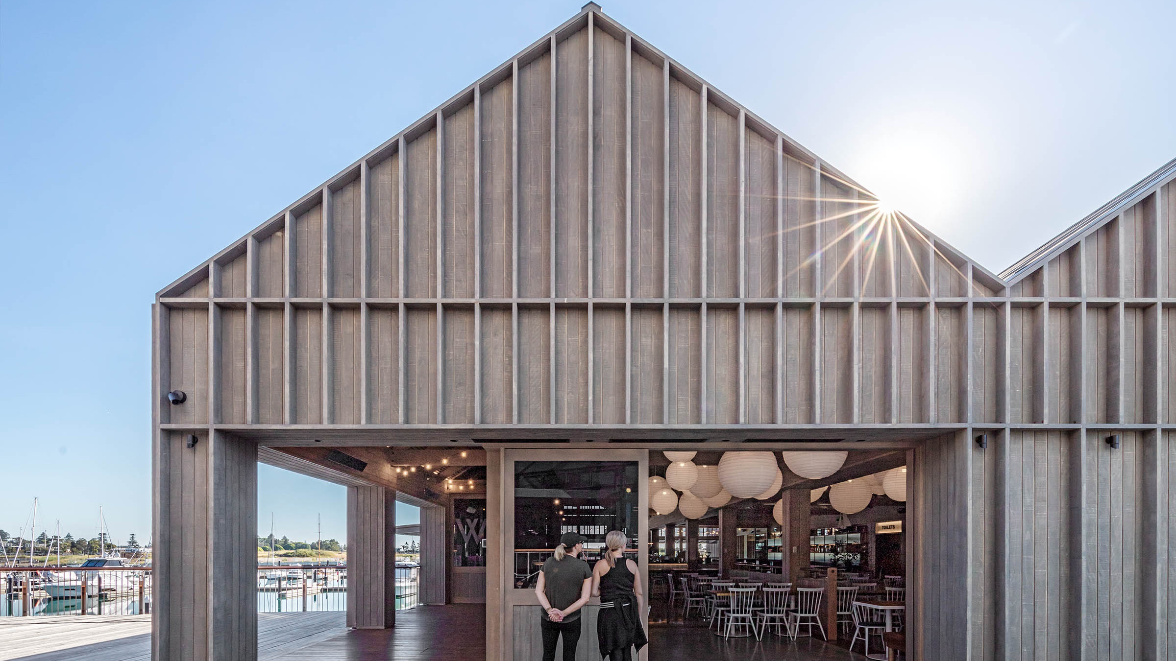 Murray Fredericks H&E Architects Waterfront Tavern